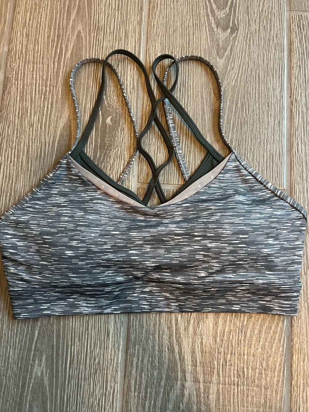 ZYIA Patterned Strappy Sports Bra